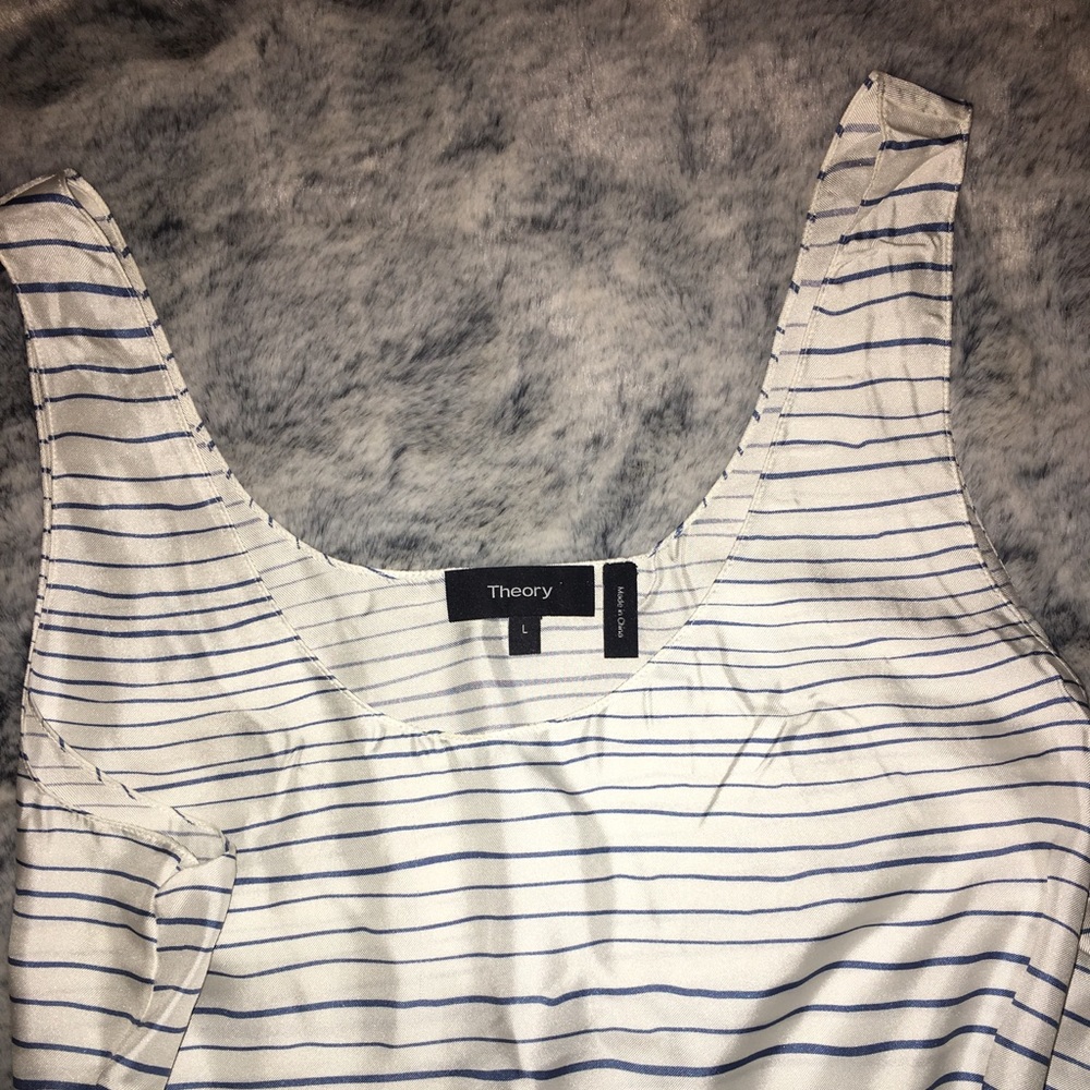 Tank - Picture 2 of 5